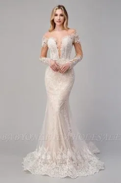 Off Shoulder Sweetheart Mermaid Wedding Gown With Chapel Drag Skirt