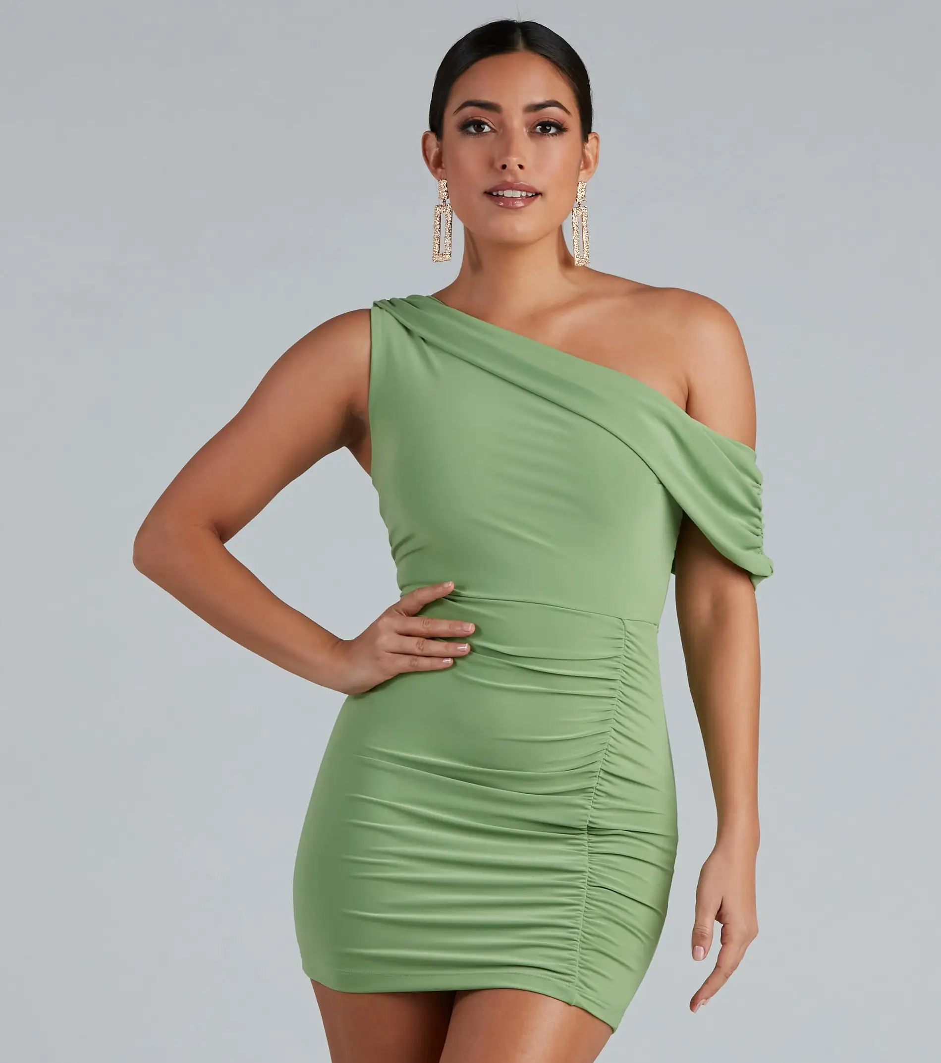 Windsor. Georgia Formal One Shoulder Mini Dress