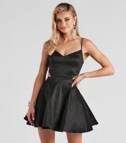 Windsor. Mildred Taffeta Skater Party Dress