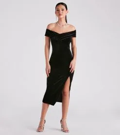 Windsor. Mary Off-The-Shoulder Velvet Midi Dress