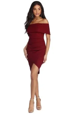 Windsor. Aubrielle Formal Glitter Mini Dress