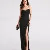 Windsor. Justine Formal Crepe Sweetheart Long Dress