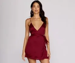 Windsor. Simply Satin Tie-Waist Dress