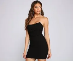 Windsor. Date Night Strapless Crepe Dress