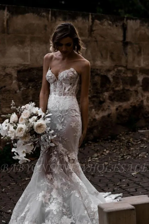 Boho Sweetheart Sleeveless White Appliques Mermaid Bridal Dress