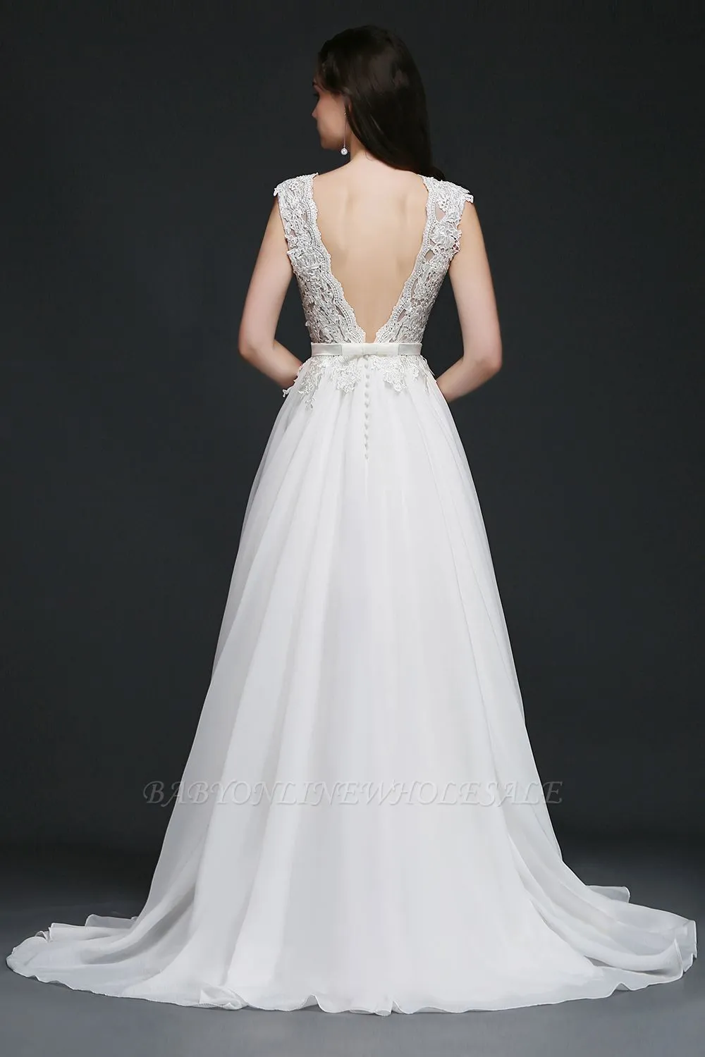 ANNALISE | A-line Scoop Modest Wedding Dress With Lace Appliques - Image 3