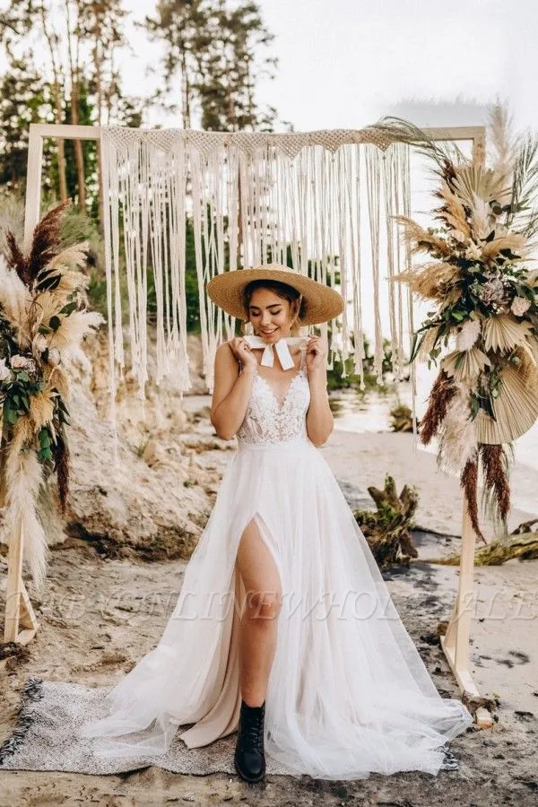 Boho Tulle White Beach Sleeveless Long Flowy Wedding Dress