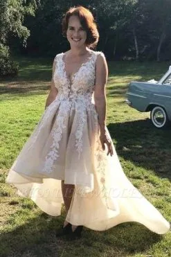 V-Neck Hi-Lo Lace Appliques Evening Prom Dress A-line Tulle Straps Elegant
