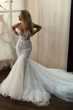 Different Mermaid Ivory Sweetheart Body-fitting Tulle Wedding Dress With Chapel Train