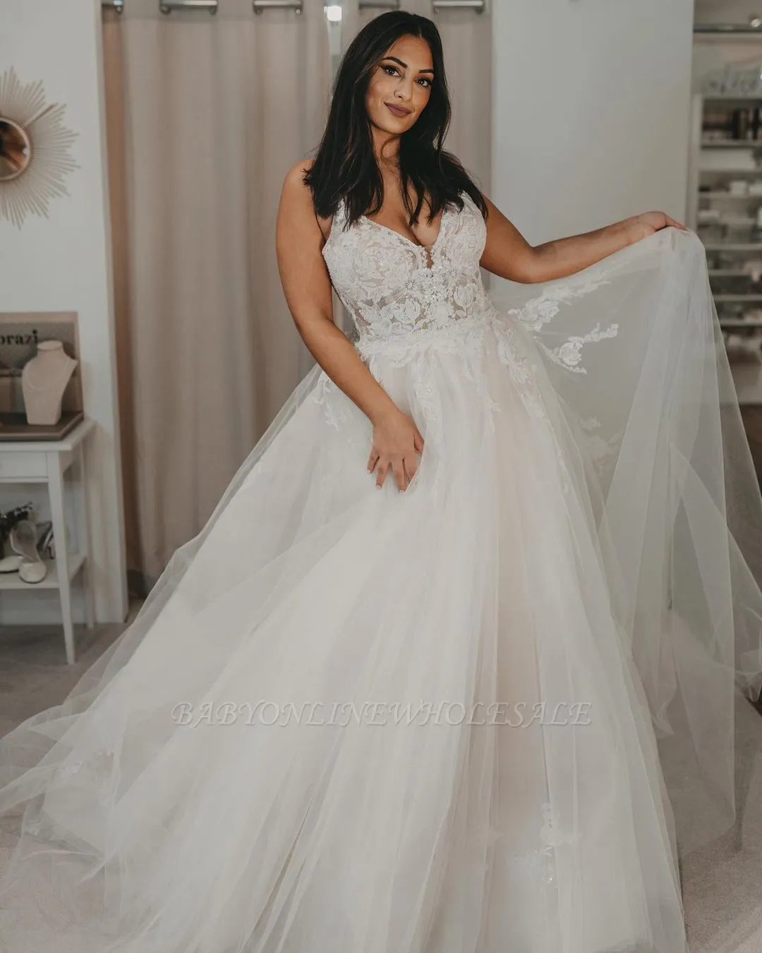 Sleeveless Floral Lace Tulle Wedding Dress - Image 2