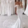 Elegant Floor Length Sweetheart Sleeveless Off-The-Shoulder Mermaid Lace Wedding Dress With Chapel Train