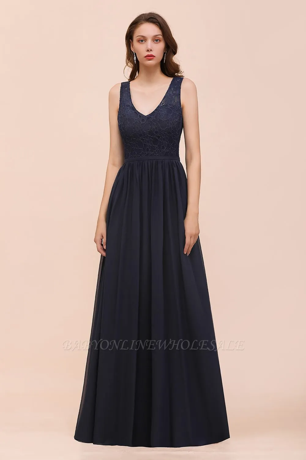 Elegant Aline Sleeveless Long Evening Dress V-Neck Chiffon Bridesmaid Dress