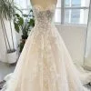 Sleeveless Floor Length Garden Strapless Tulle Lace Wedding Dress With Appliques