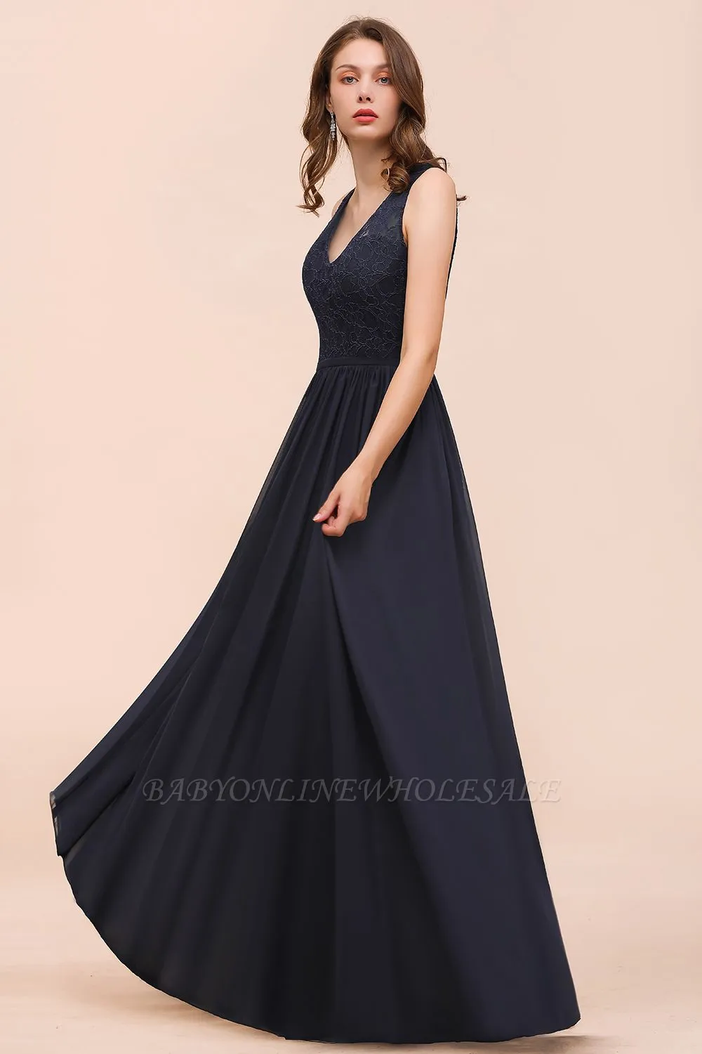 Elegant Aline Sleeveless Long Evening Dress V-Neck Chiffon Bridesmaid Dress - Image 5