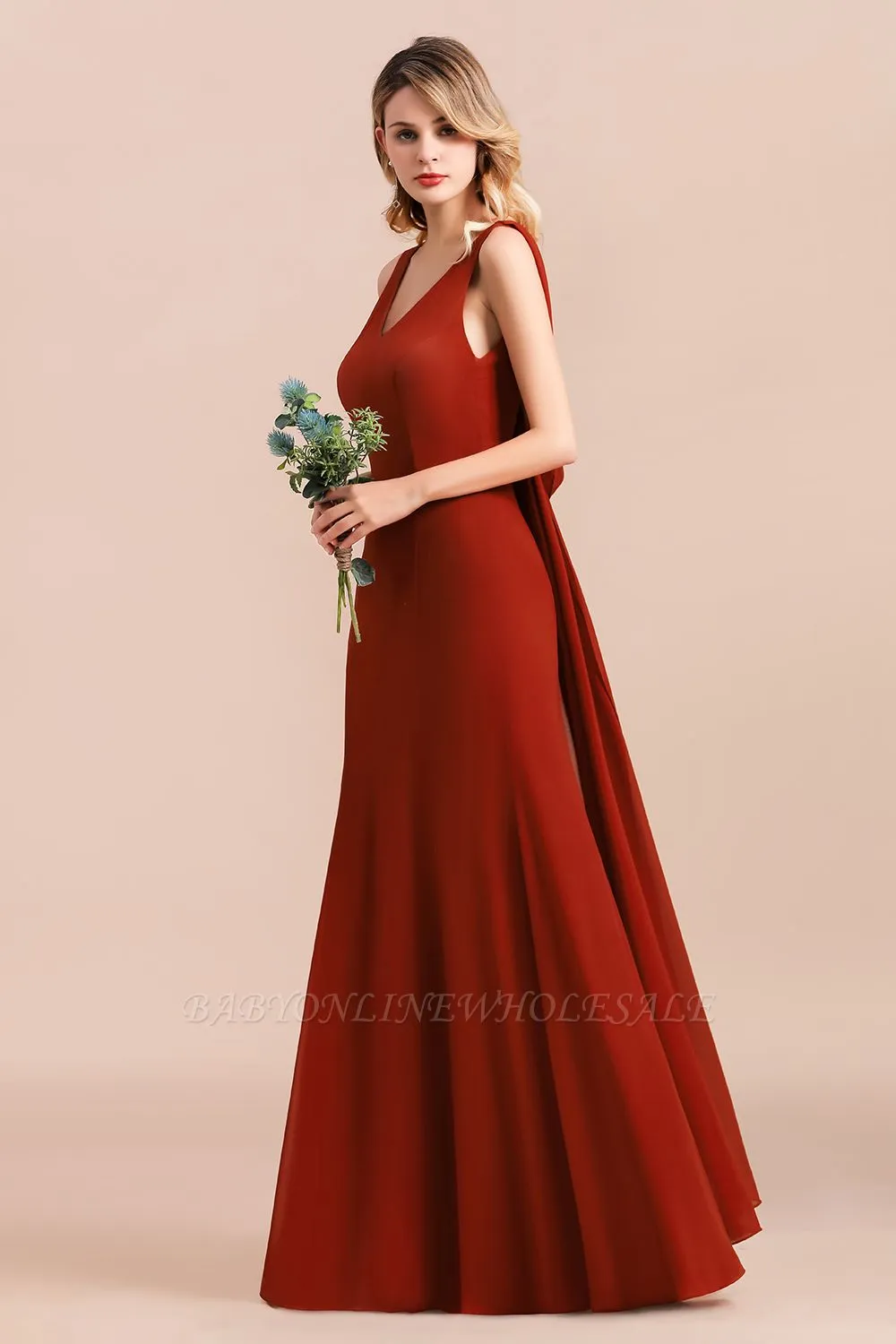 Burgundy V-Neck Aline Wedding Party Dress Sleeveless Bridesmaid Dress With Cape - Image 4