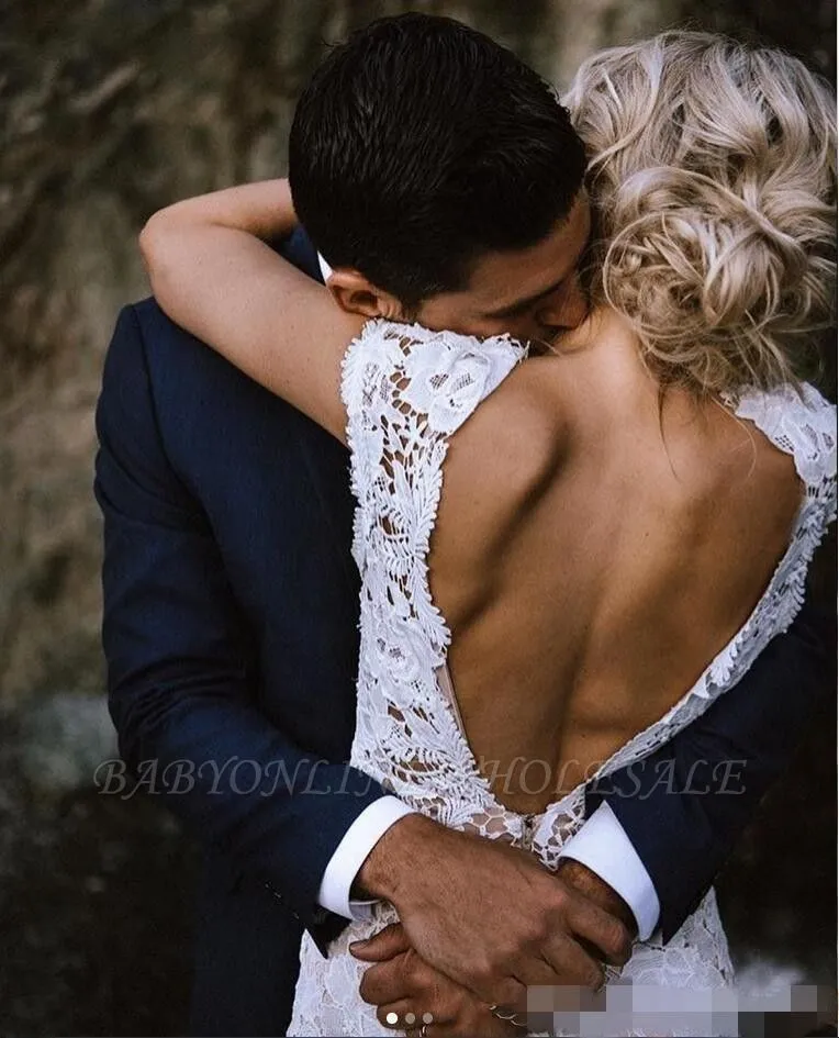Keyhole Open Back Hot Beach Wedding Dress With Court Train - Image 3