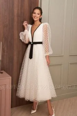 Puffy Sleeves V-Neck Ankle Length Wedding Dress Polka Dots Short Bridal Dress