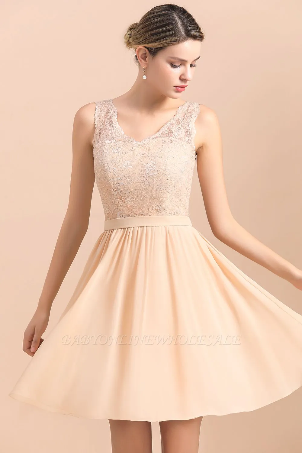 Cute Sleeveless Lace Knee Length Wedding Party Dress - Image 6