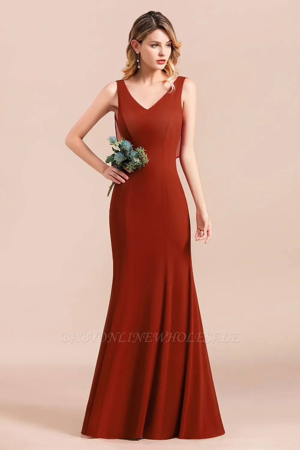Burgundy V-Neck Aline Wedding Party Dress Sleeveless Bridesmaid Dress With Cape - Image 3