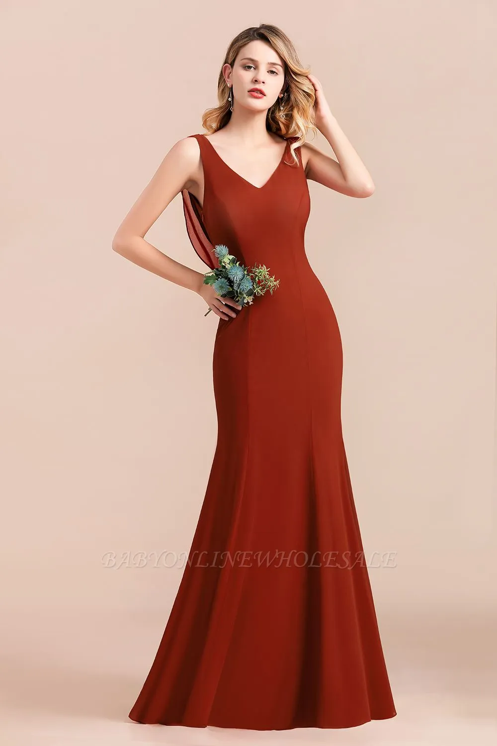 Burgundy V-Neck Aline Wedding Party Dress Sleeveless Bridesmaid Dress With Cape - Image 5