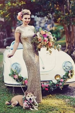 Sparkly Gold Sequins Wedding Party Dresses Floor Length Open Back Bridesmaid Dress