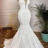 Sweetheart Plugging V-neck Mermaid White Bridal Gowns In Real Model With Lace Train