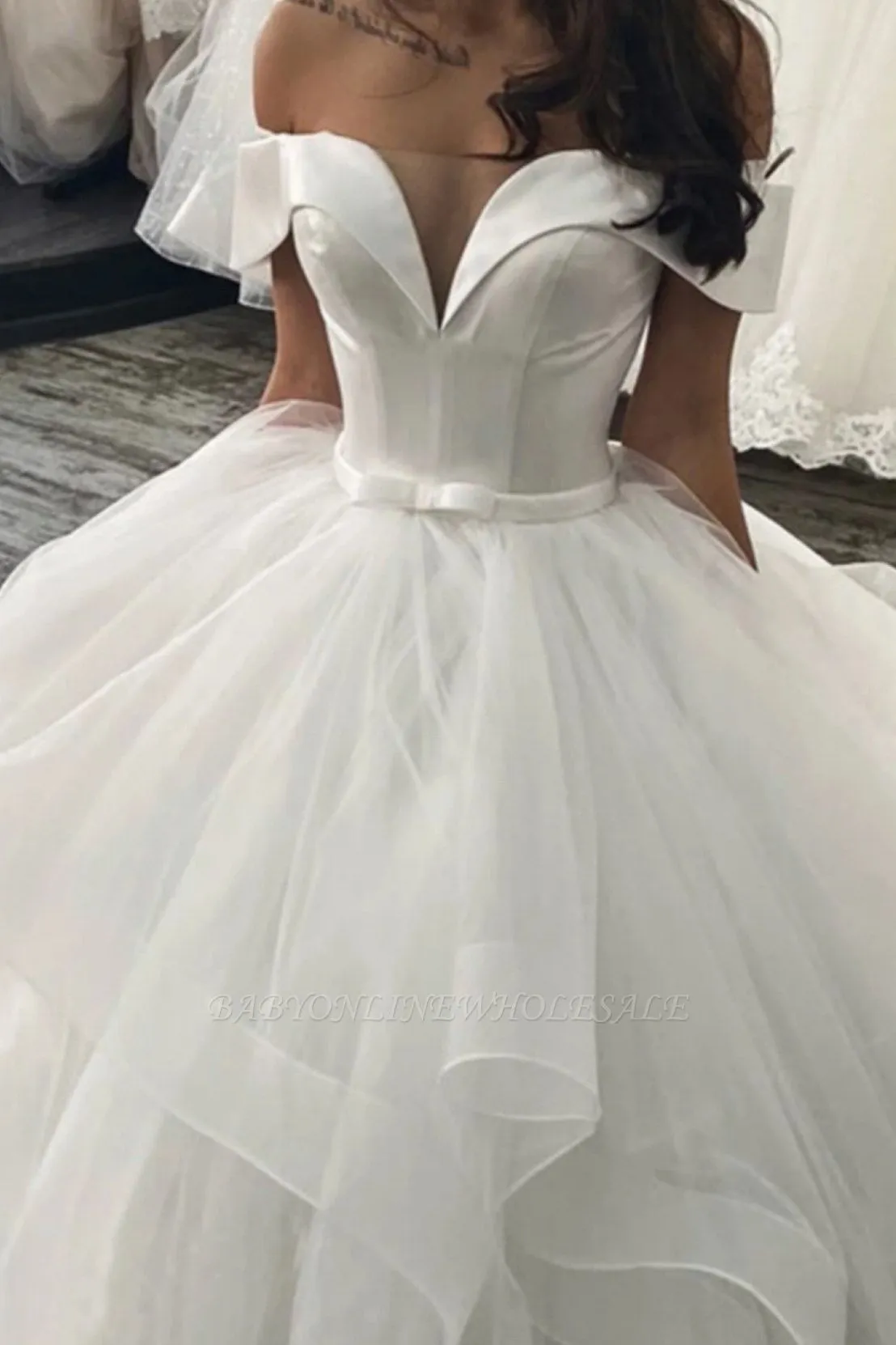 Elegant Off Shoulder Ball Gown Puffy Layers Wedding Dress - Image 2
