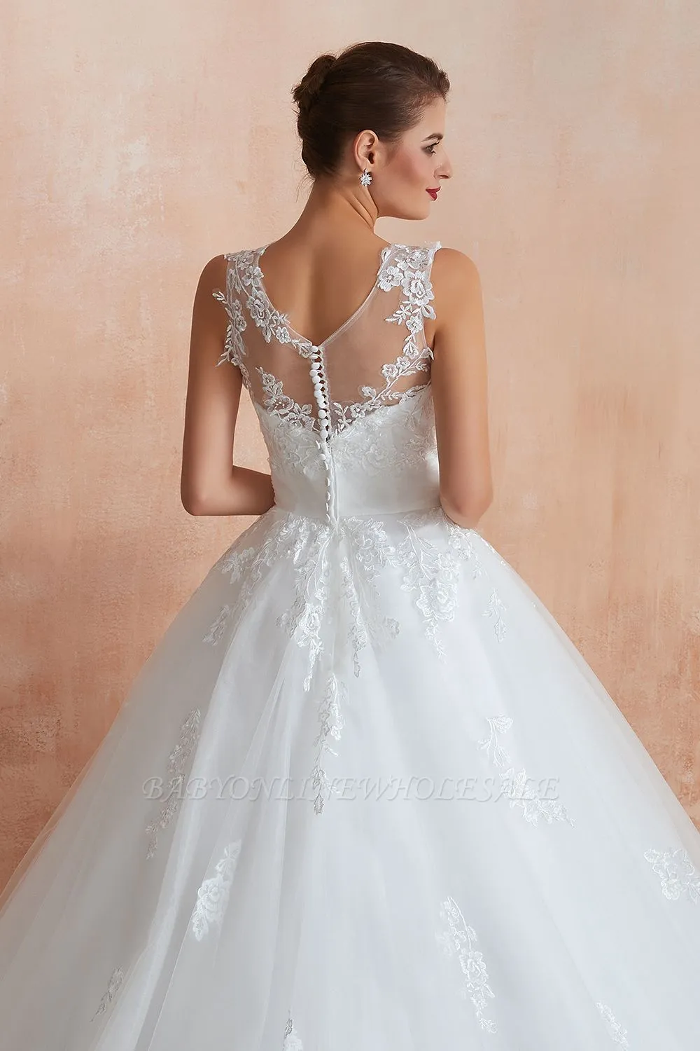 Cain | Illusion Neck White Wedding Dress With Exqusite Lace Appliques, Sleeveless V-back Bridal Gowns Online - Image 6