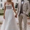 Sweetheart Strapless White Tulle Wedding Dress With Side Split