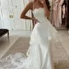 White Boho Court Train Bridal Gowns For Summer Beach Wedding