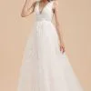 Ivory V-Neck Tulle Lace Appliques Simple Wedding Dress Garden Wedding Gowns Floor Length