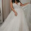 Sleeveless Floral Lace Tulle Wedding Dress