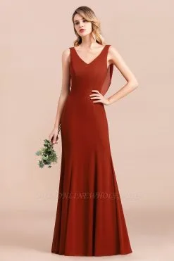 Burgundy V-Neck Aline Wedding Party Dress Sleeveless Bridesmaid Dress With Cape