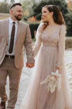 Stylish Long Sleeves Chiffon Long Wedding Dress