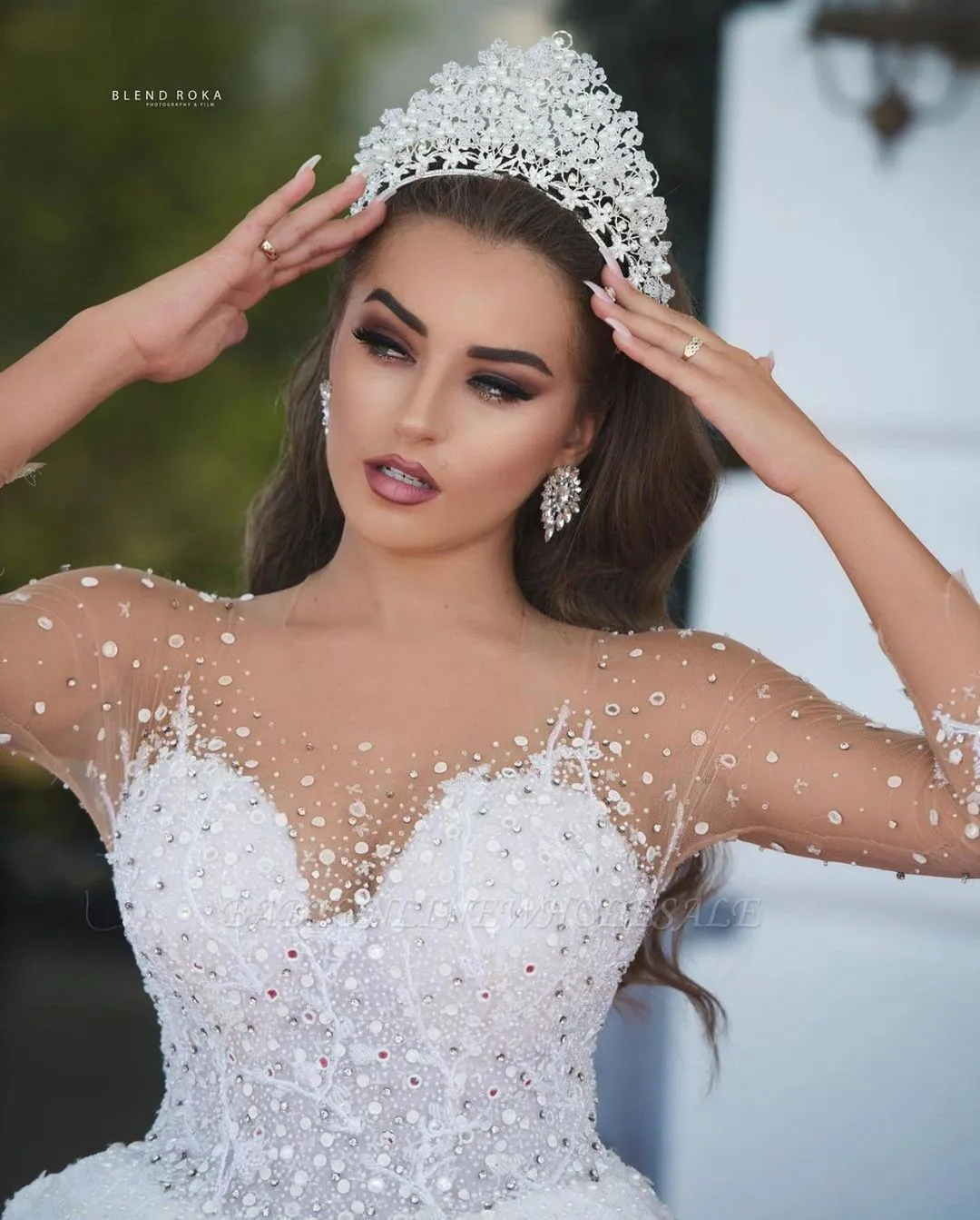 Gorgeous Sweeteart Half Sleeves Beads Ball Gown Wedding Dress - Image 6